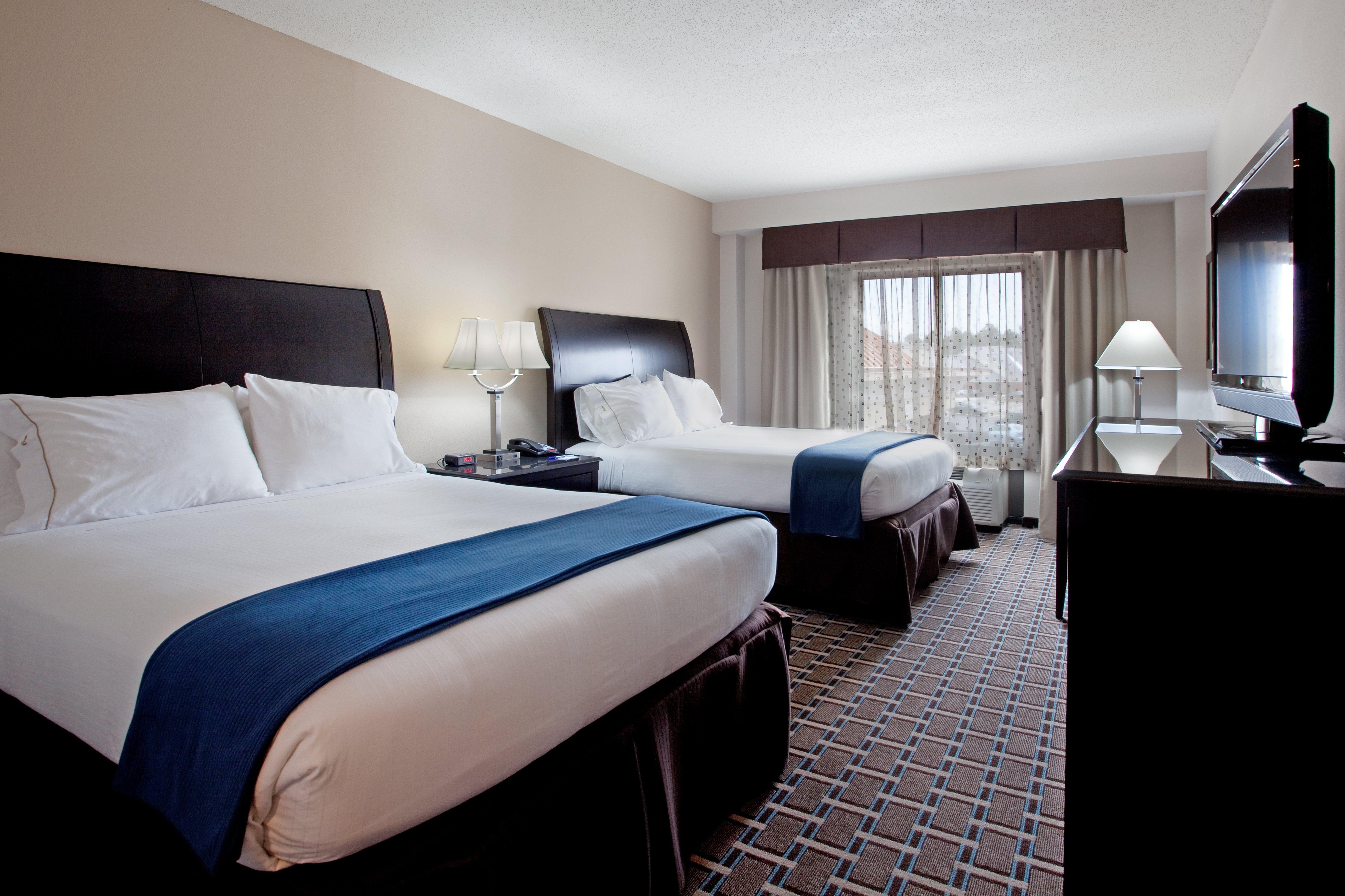 Holiday Inn Express Hotel & Suites Hope Mills-Fayetteville Airport By Ihg מראה חיצוני תמונה