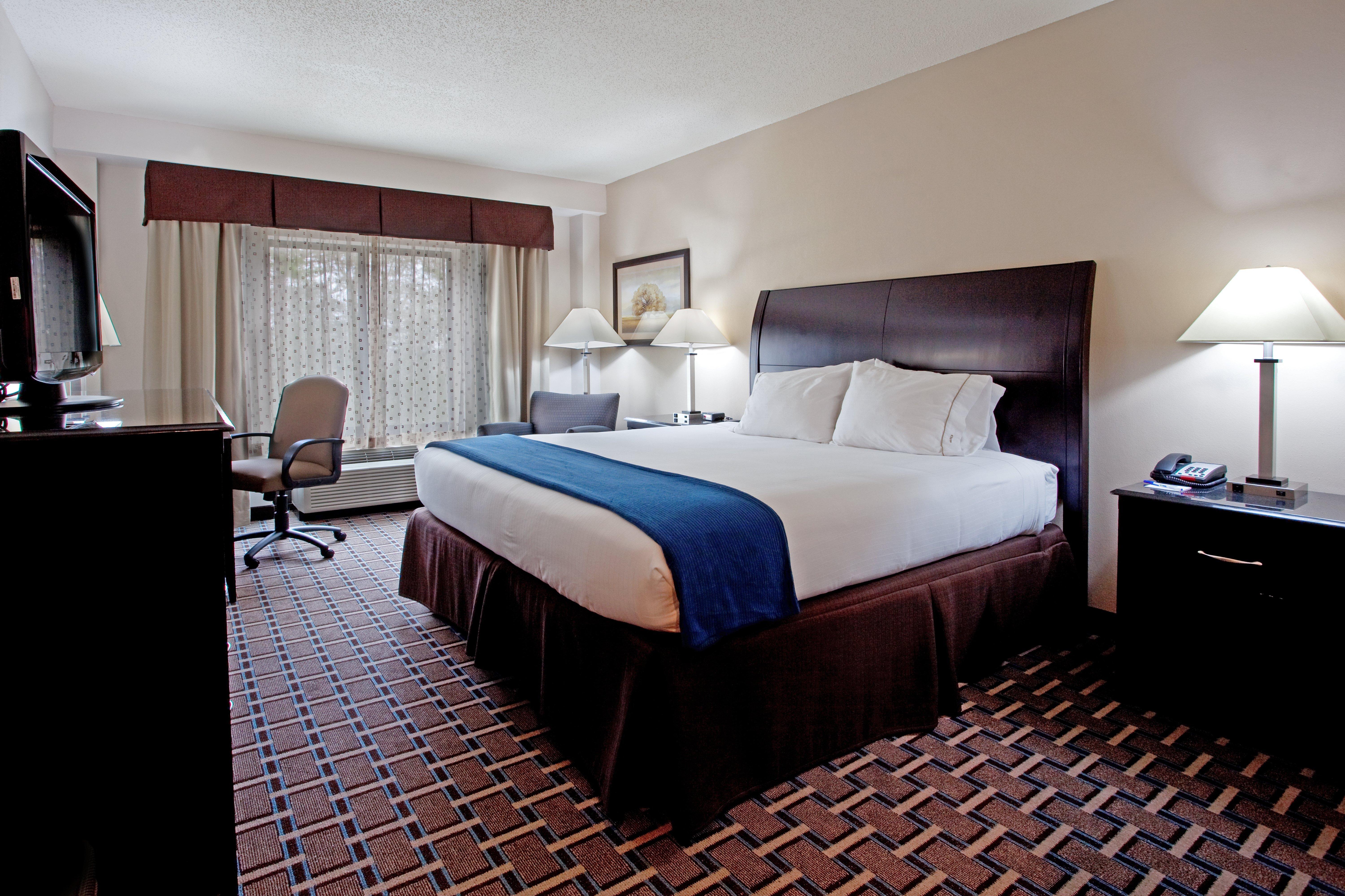 Holiday Inn Express Hotel & Suites Hope Mills-Fayetteville Airport, An Ihg Hotel מראה חיצוני תמונה