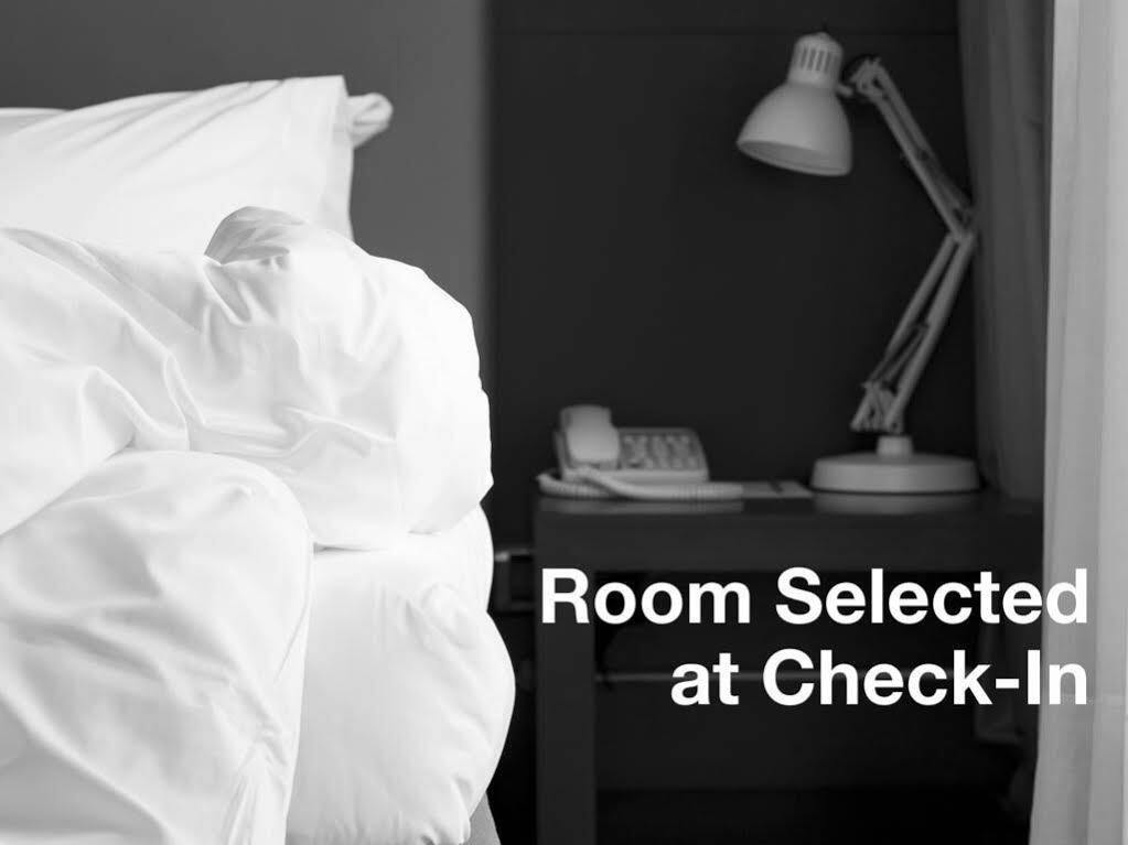 Holiday Inn Express Hotel & Suites Hope Mills-Fayetteville Airport By Ihg מראה חיצוני תמונה